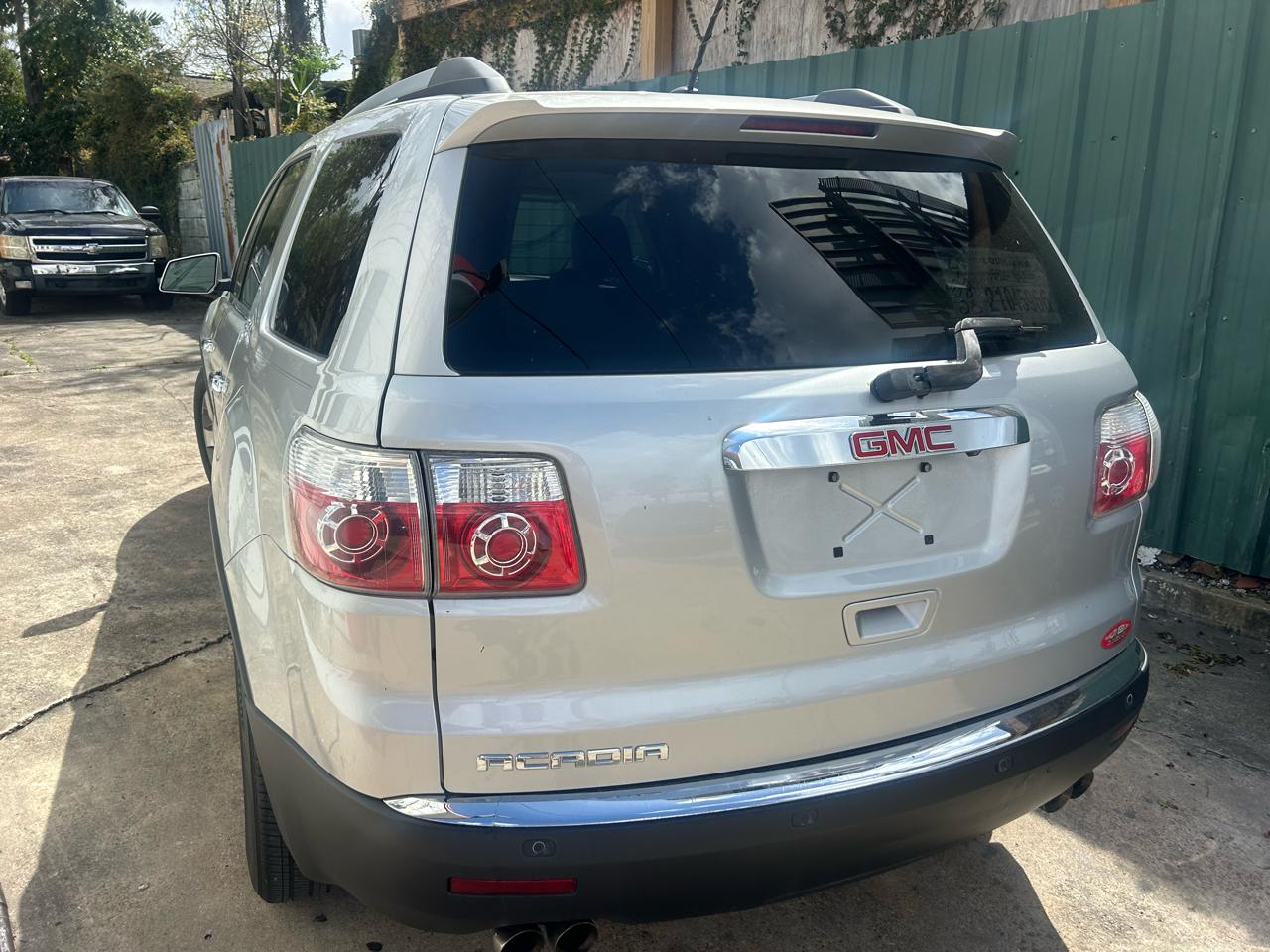 GMC Acadia FWD 4dr SLT1 2012