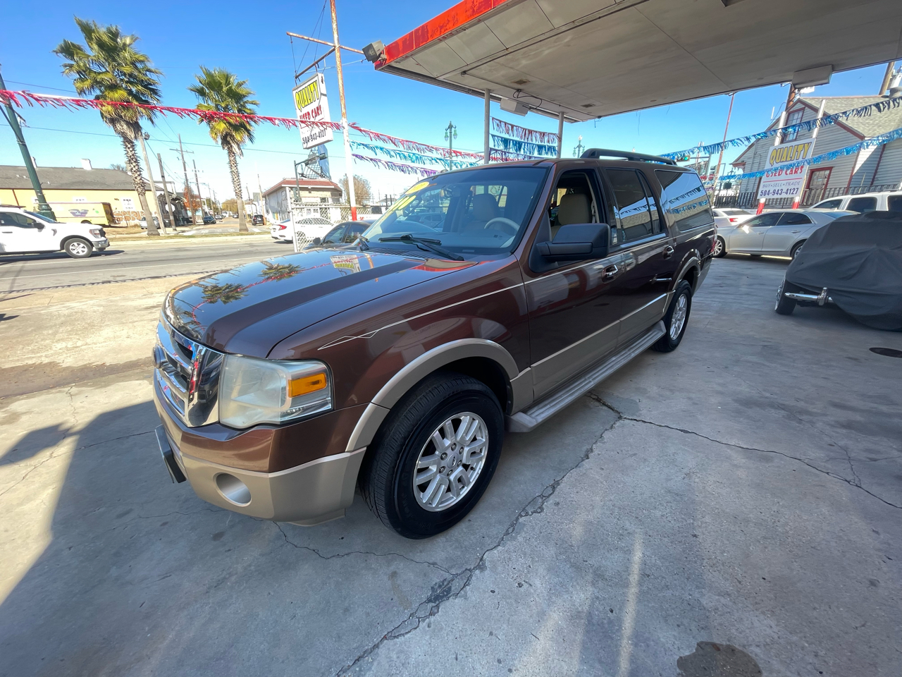 Ford Expedition EL 2WD 4dr King Ranch 2011