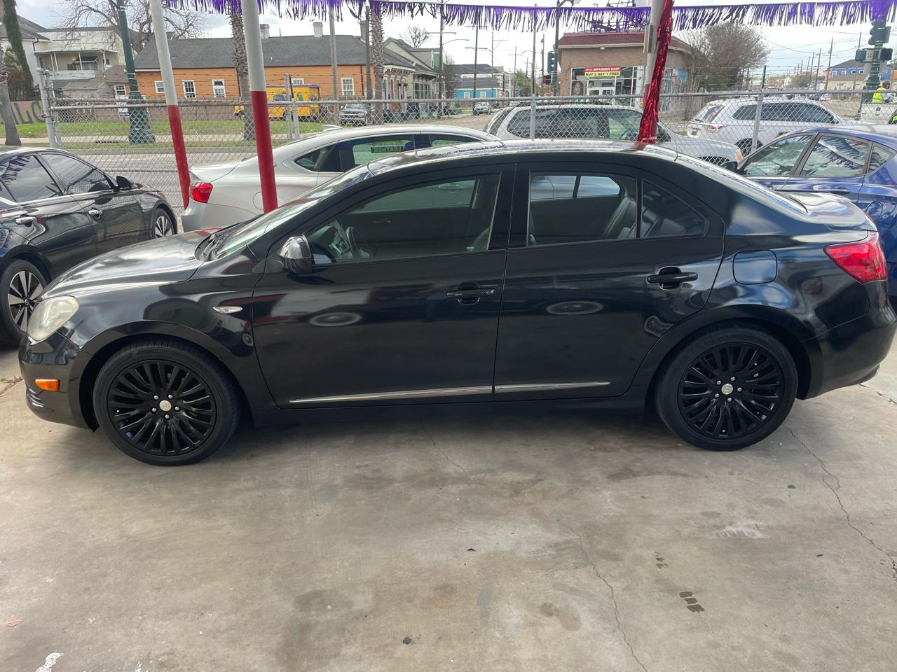 Suzuki Kizashi 4dr Sdn Man FWD SLS 2010