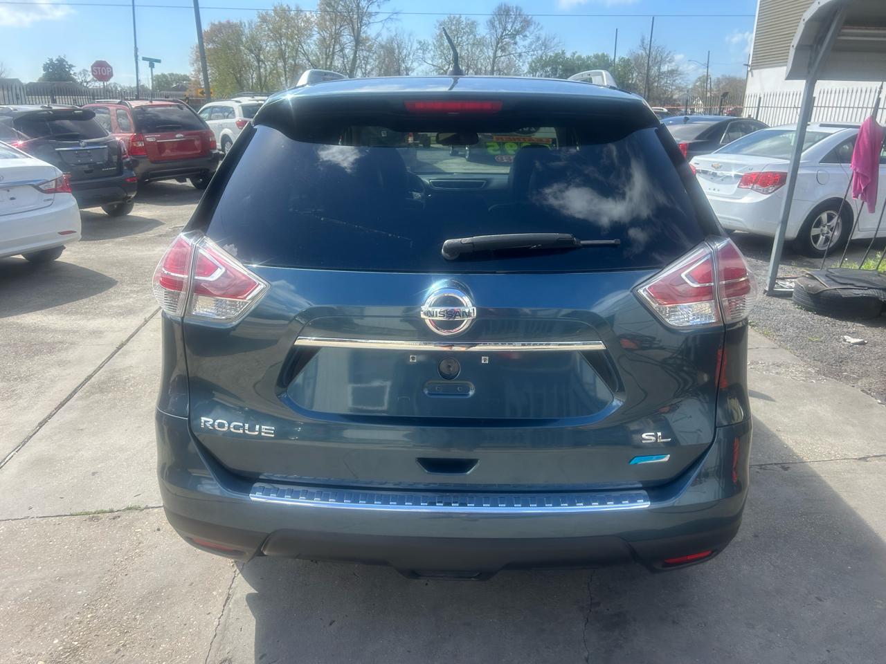 Nissan Rogue FWD 4dr SL 2014