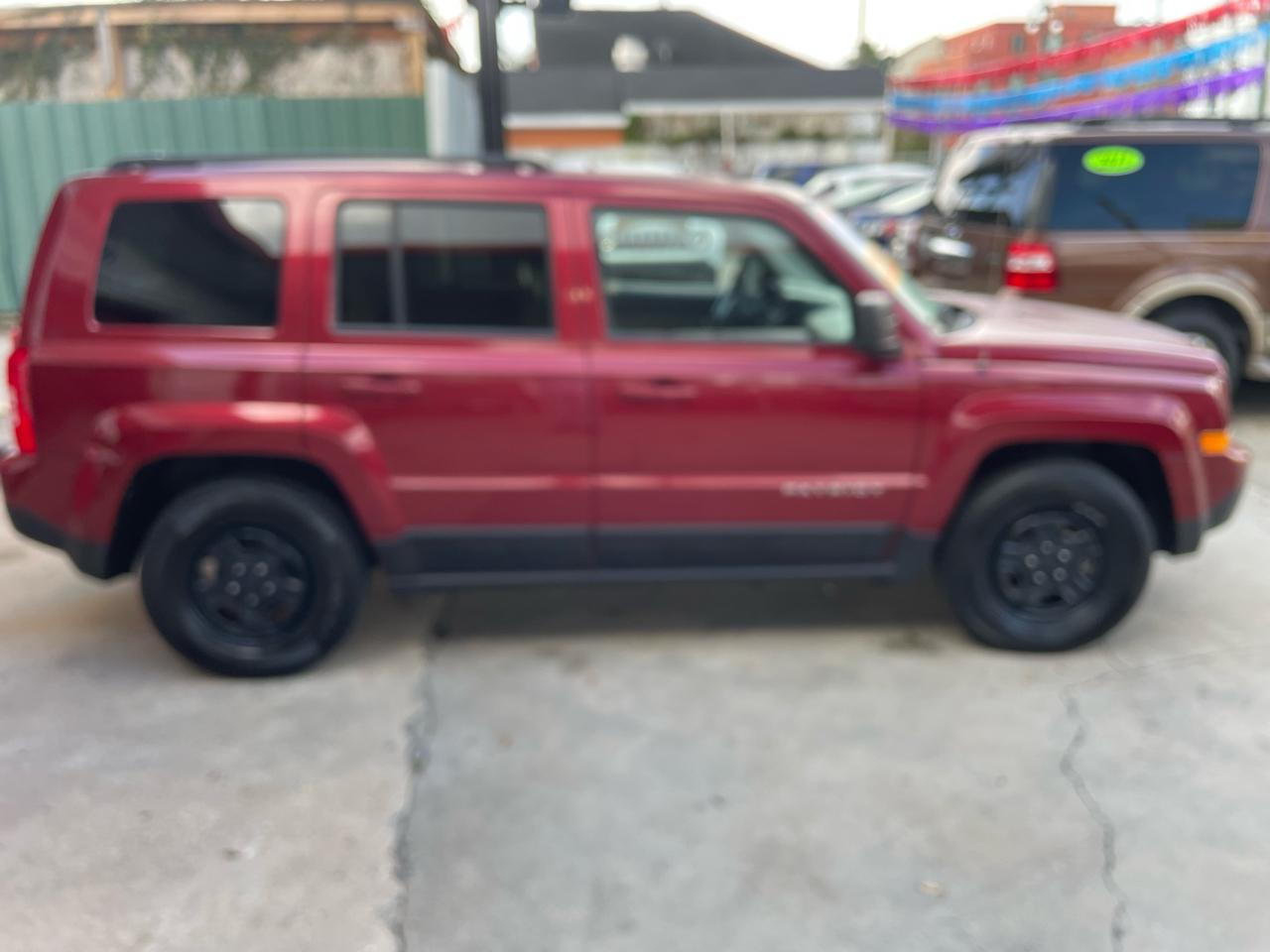 Jeep Patriot FWD 4dr Sport 2016