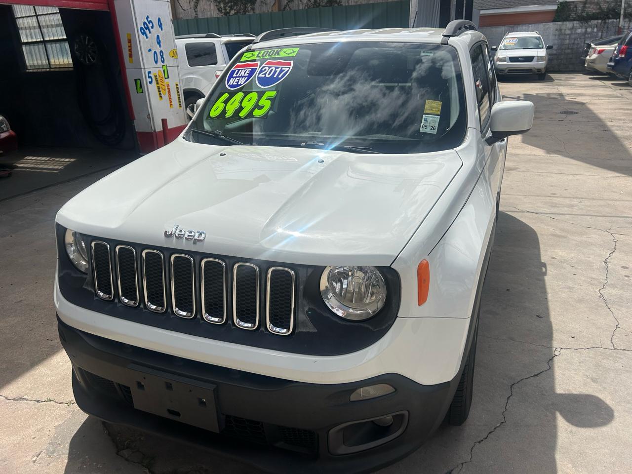 2017 Jeep Renegade Latitude FWD