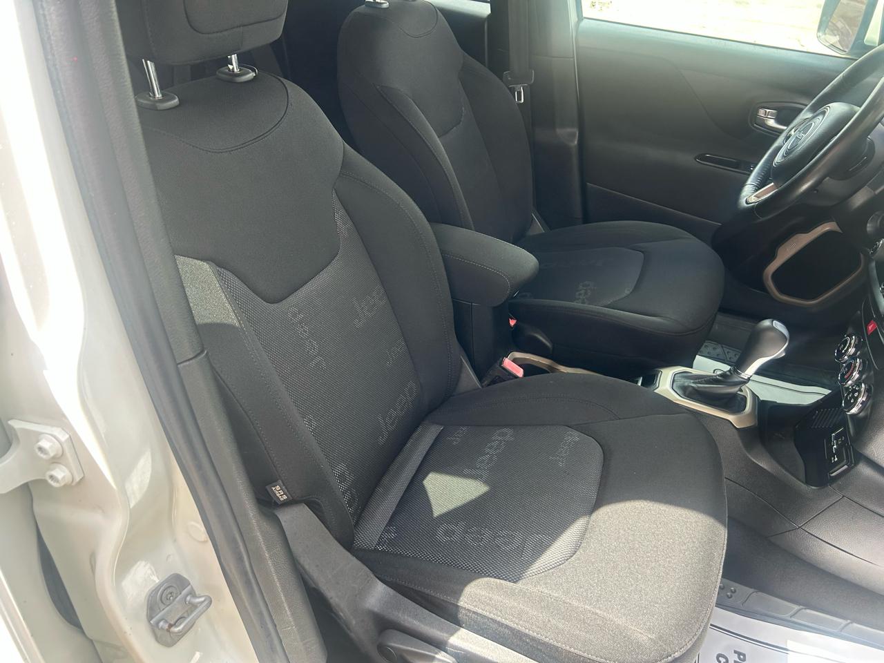 Jeep Renegade Latitude FWD 2017