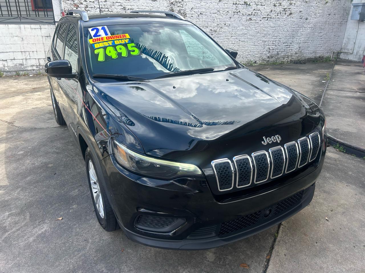 Jeep Cherokee Latitude FWD 2021