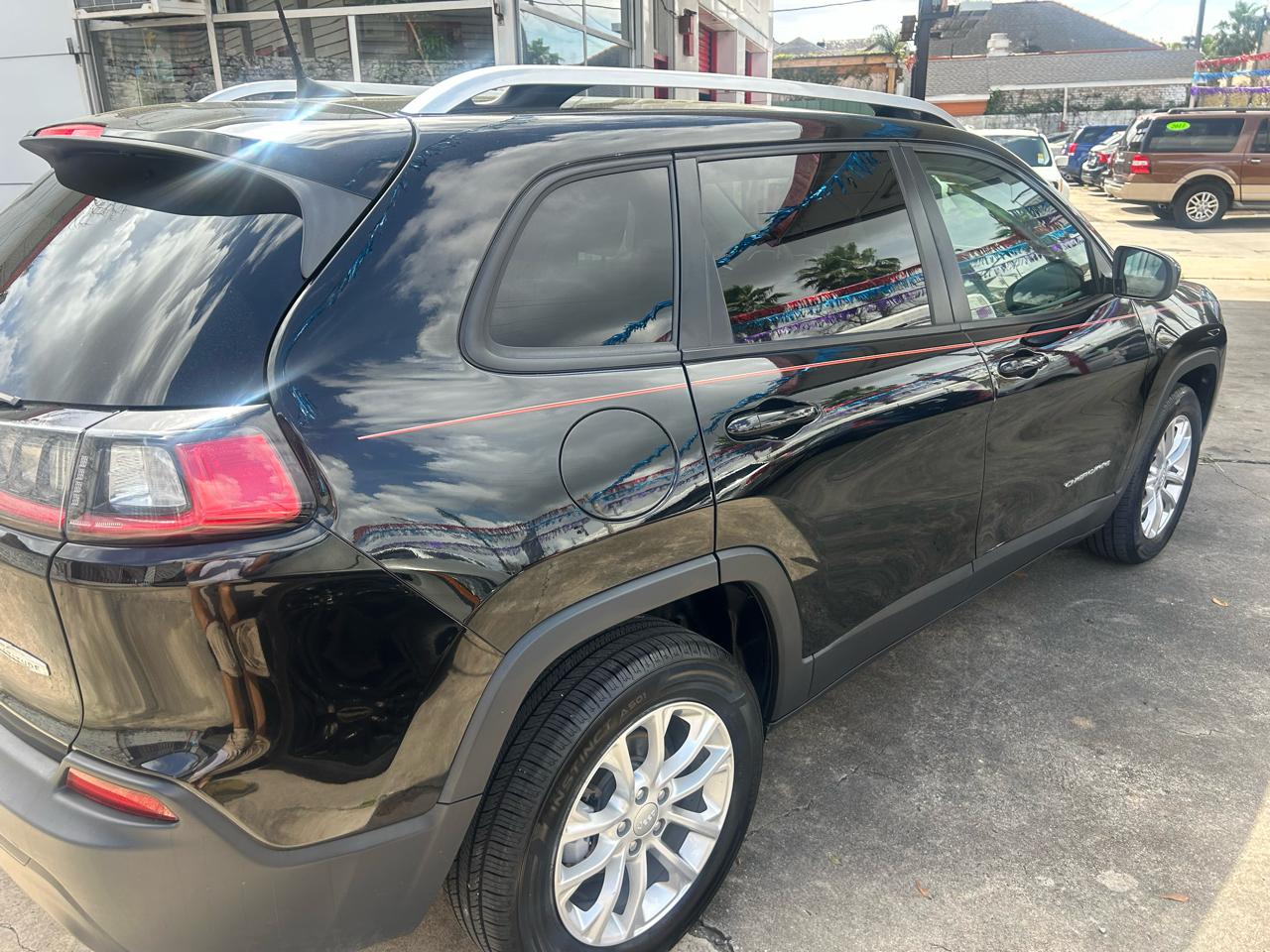 Jeep Cherokee Latitude FWD 2021