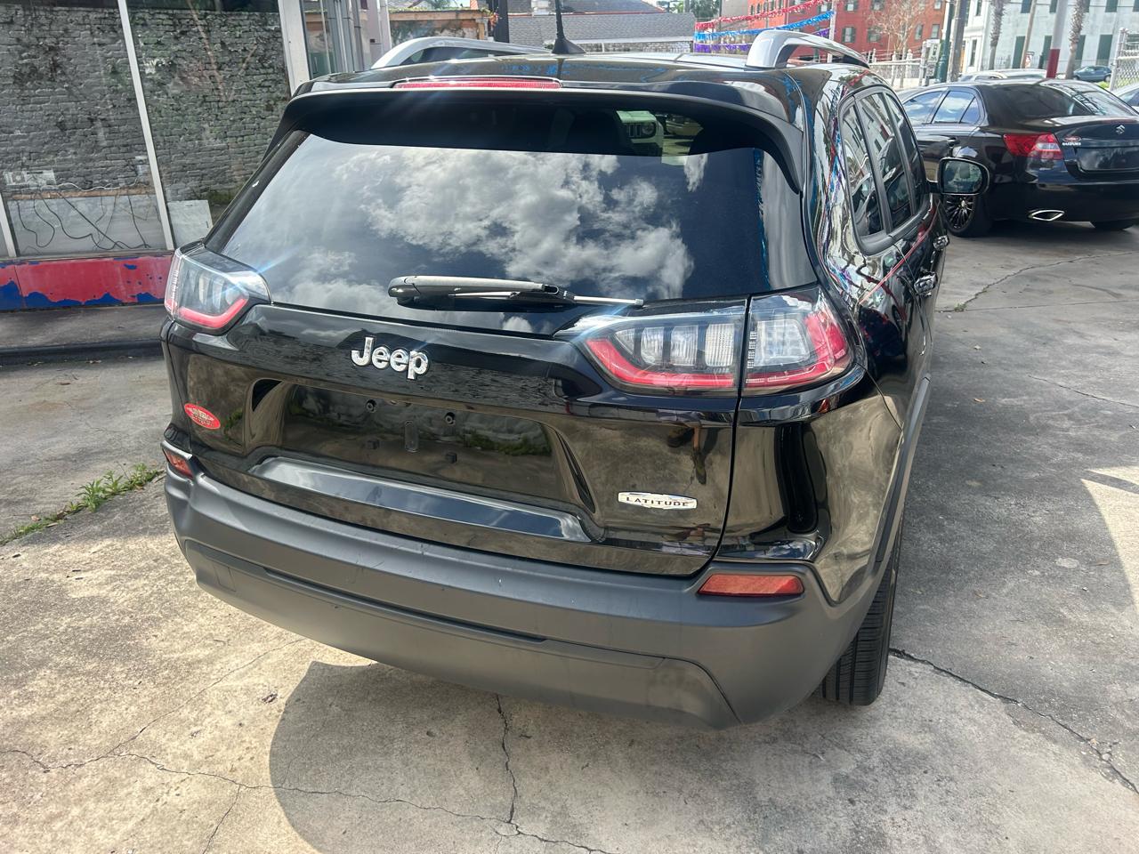 Jeep Cherokee Latitude FWD 2021