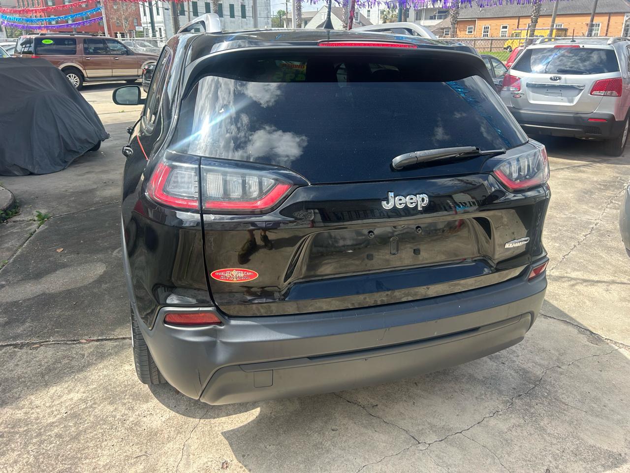 Jeep Cherokee Latitude FWD 2021