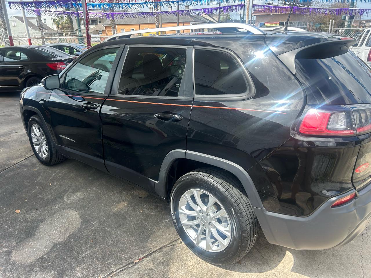 Jeep Cherokee Latitude FWD 2021