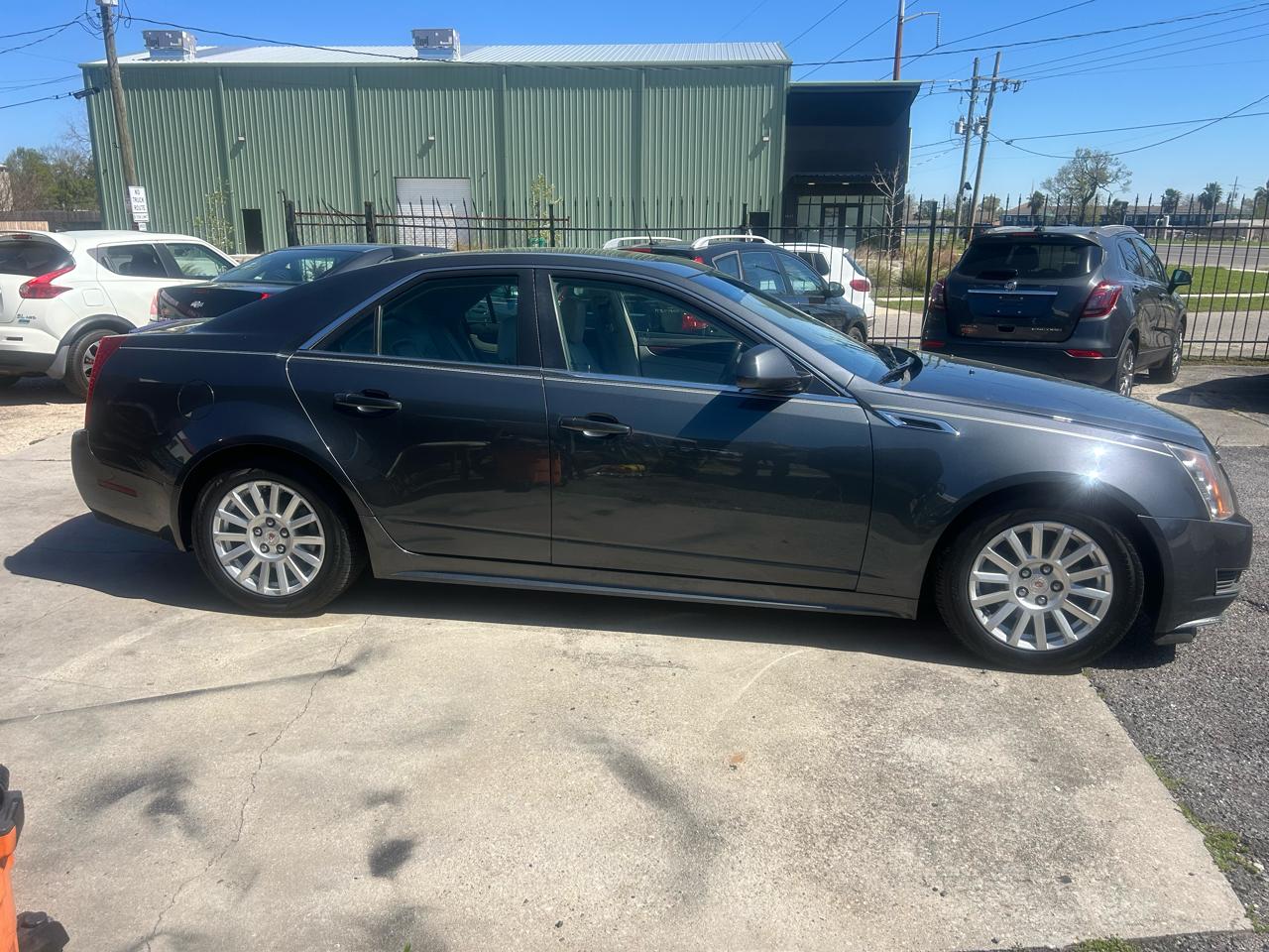 Cadillac CTS Sedan 4dr Sdn 3.0L Luxury RWD 2012