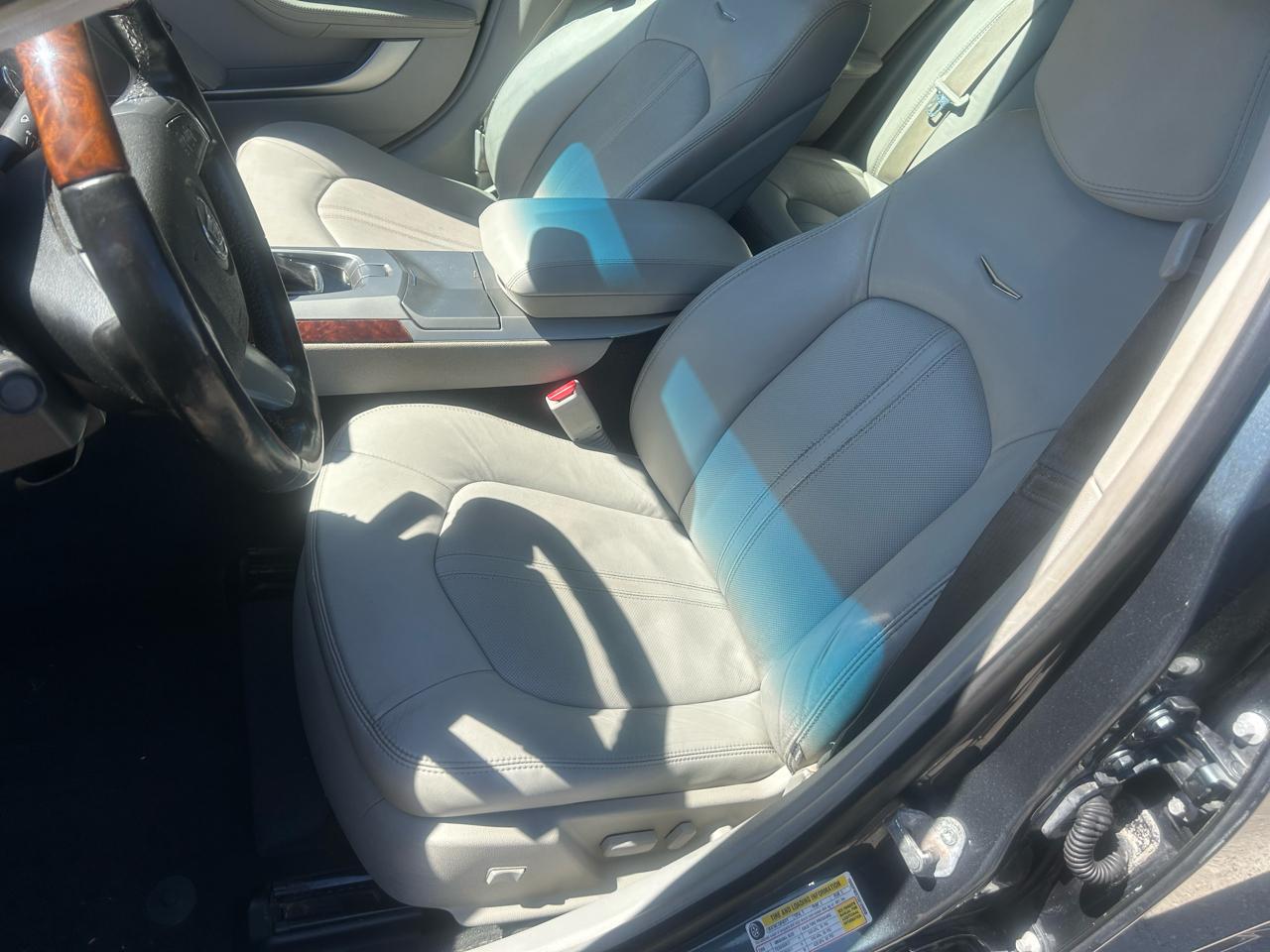 Cadillac CTS Sedan 4dr Sdn 3.0L Luxury RWD 2012