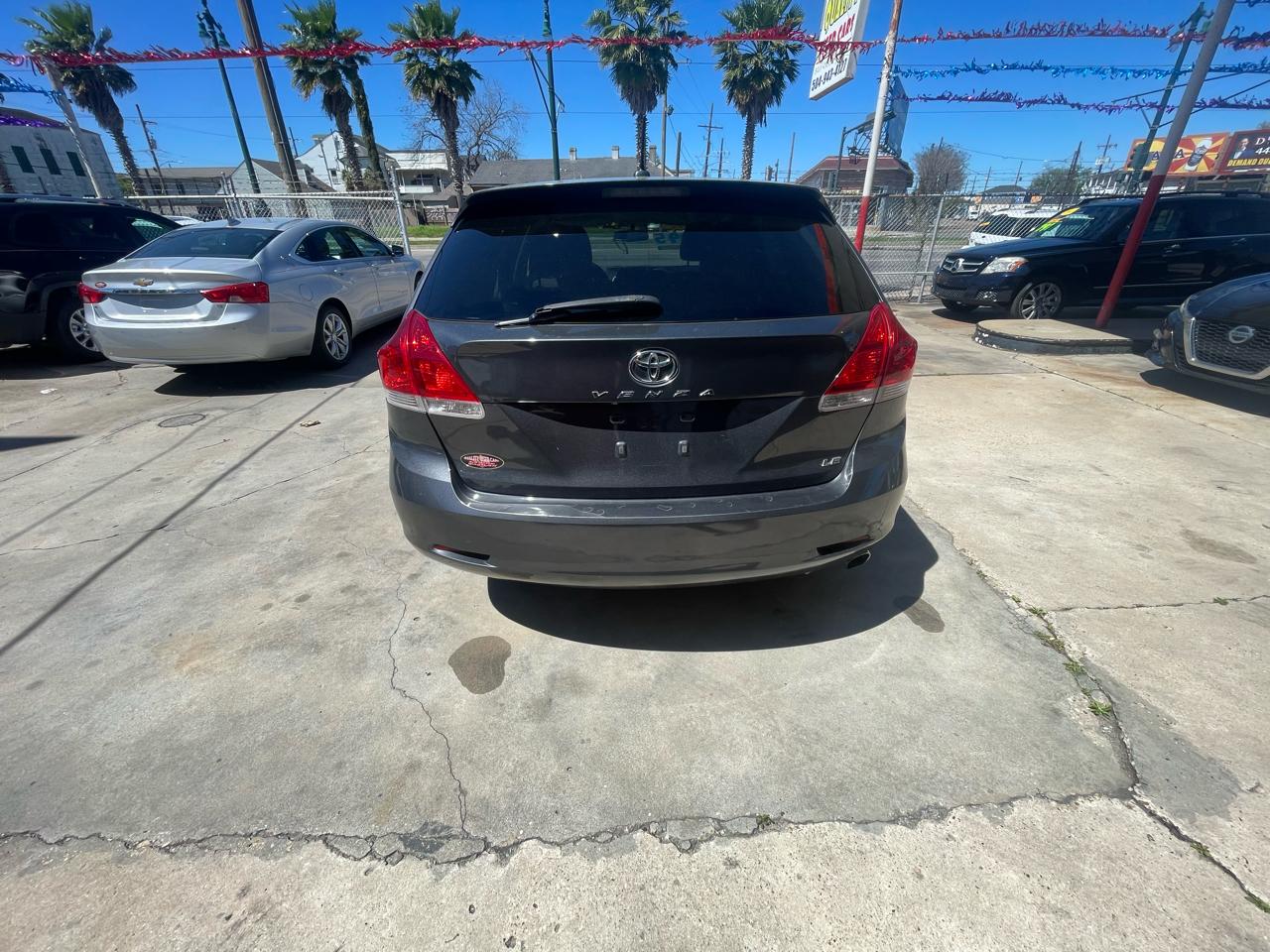 Toyota Venza 4dr Wgn I4 FWD XLE (Natl) 2012