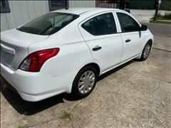 2015 Nissan Versa 