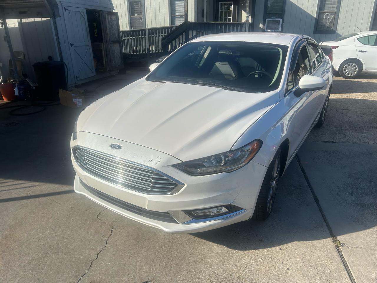 Ford Fusion SE FWD 2017
