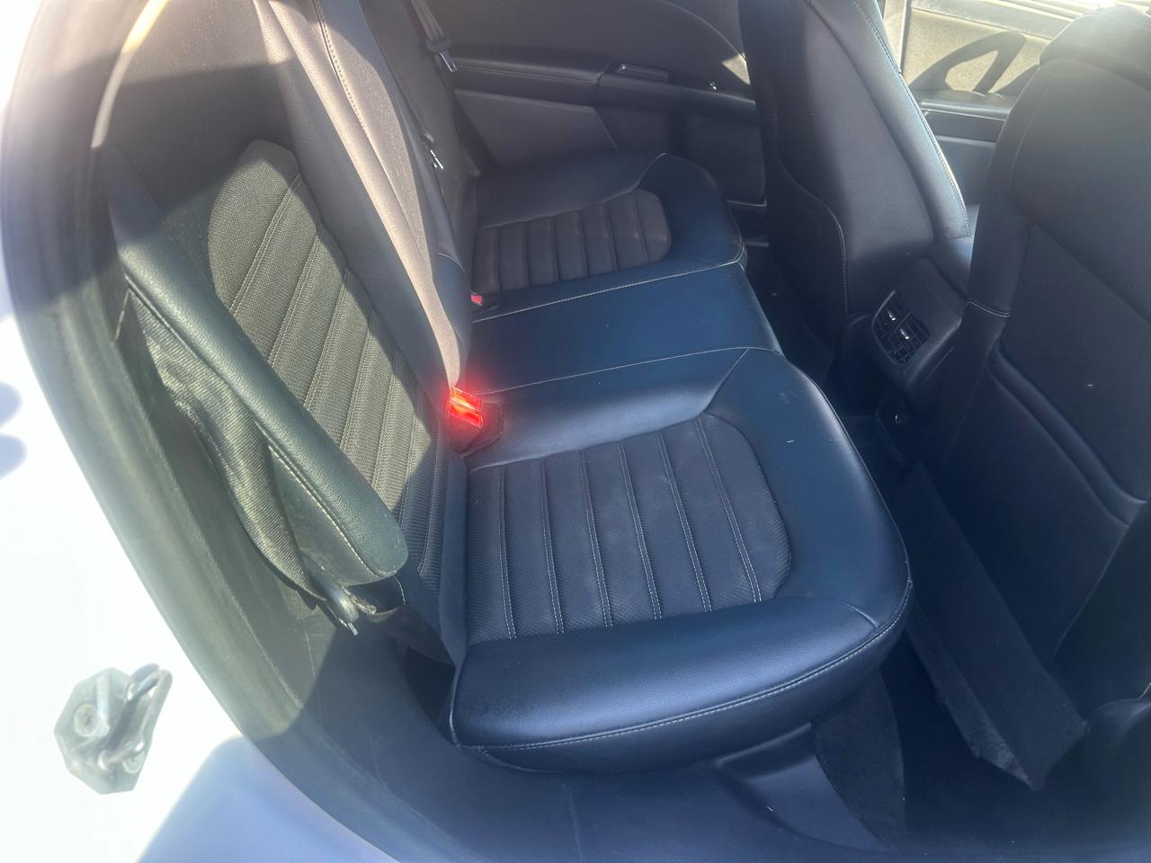 Ford Fusion SE FWD 2017