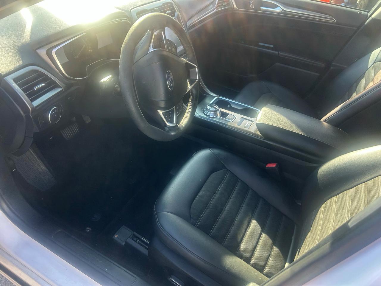 Ford Fusion SE FWD 2017