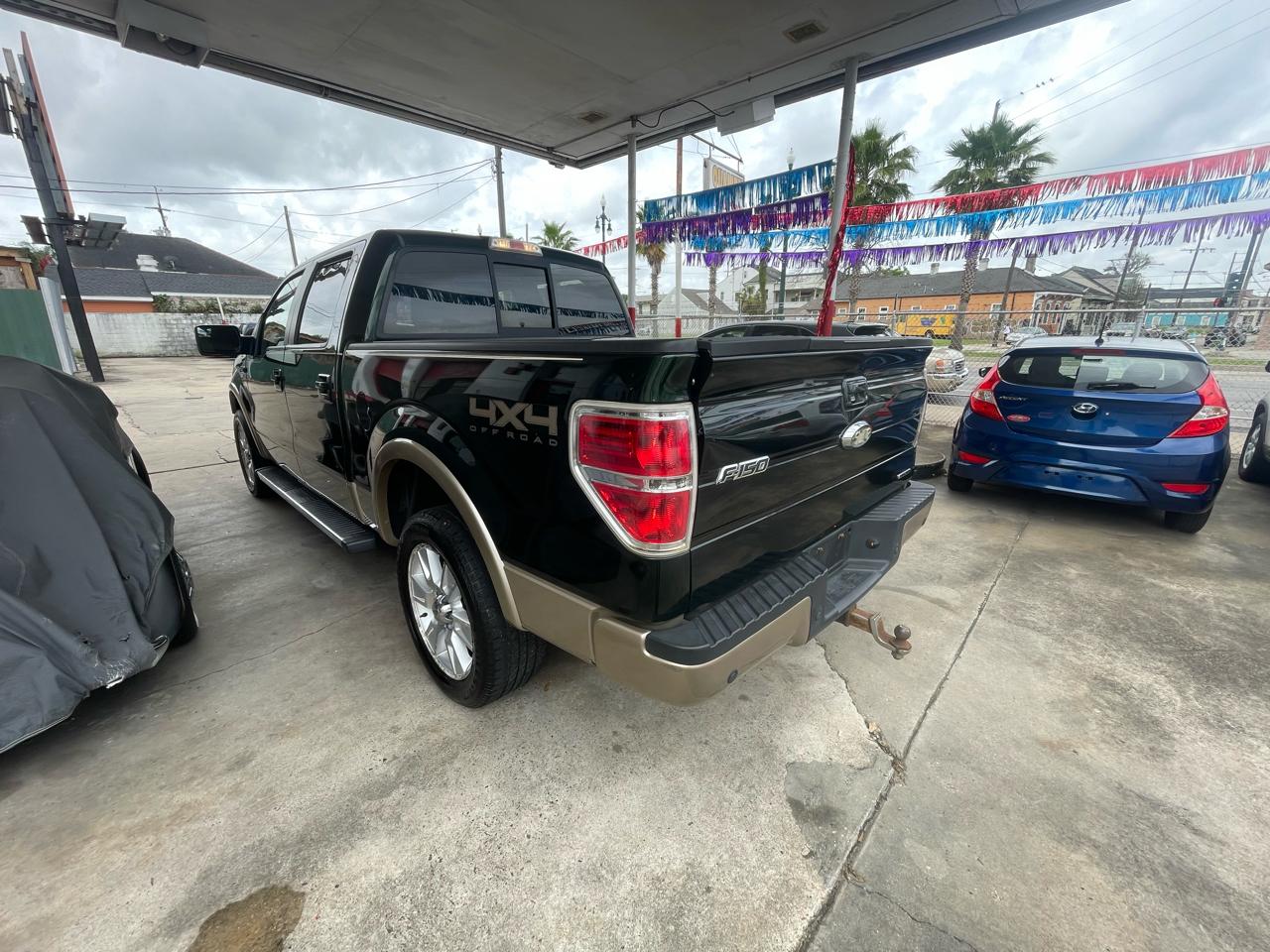 Ford F-150 4WD SuperCrew 145" Platinum 2013