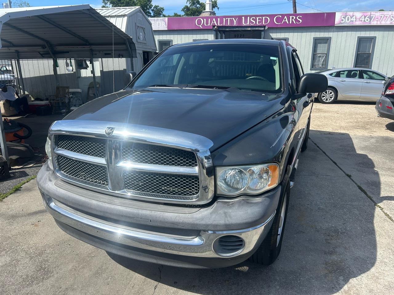 Dodge Ram 1500 4dr Quad Cab 140" WB 2002