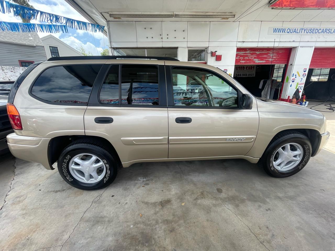 GMC Envoy 4dr 2WD SLE 2004