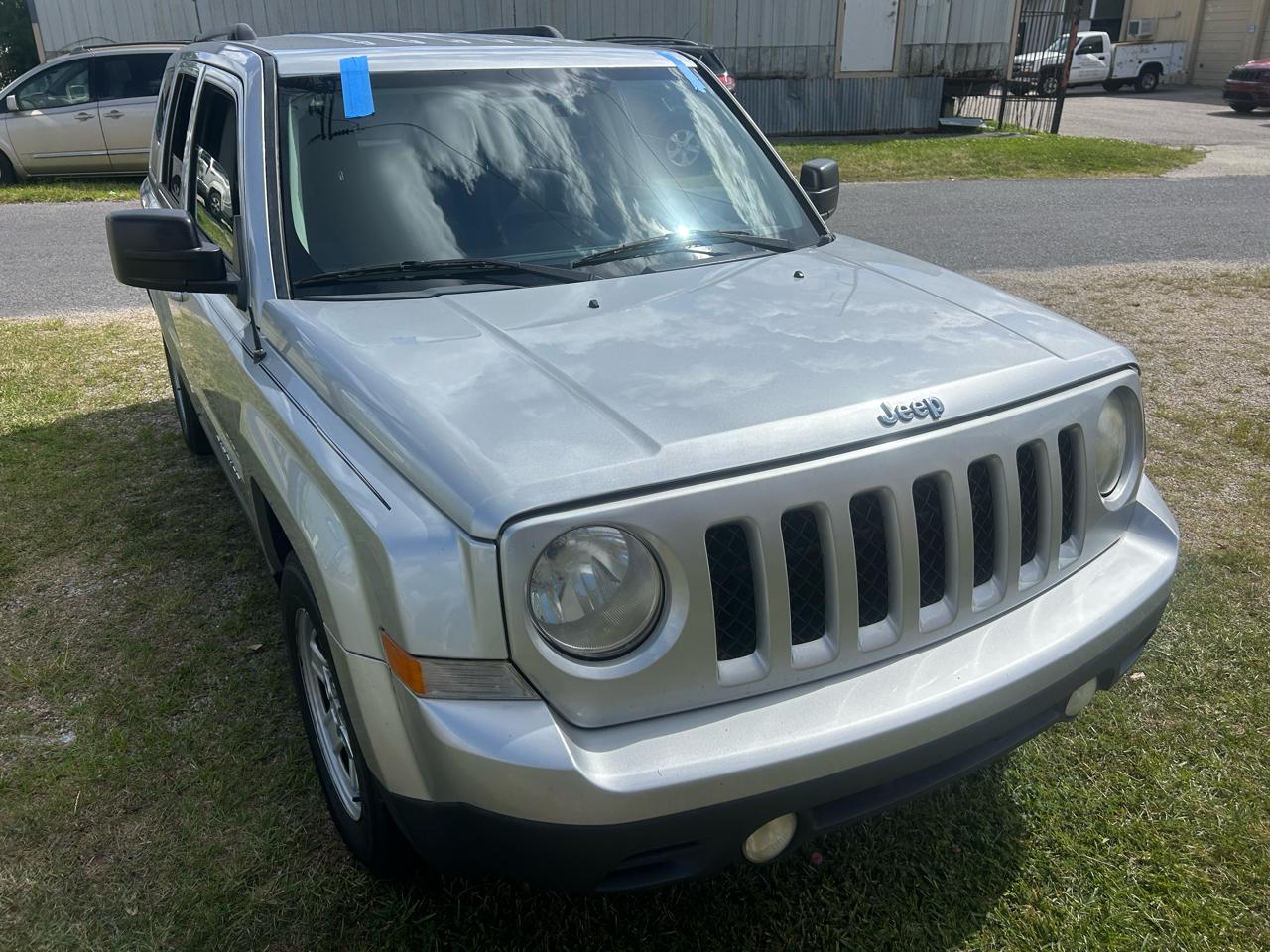 Jeep Patriot FWD 4dr Sport 2013