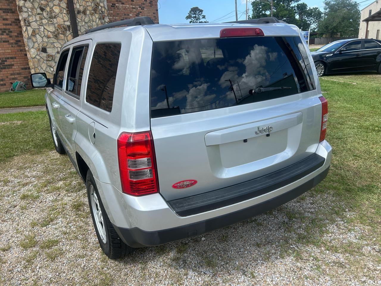 Jeep Patriot FWD 4dr Sport 2013