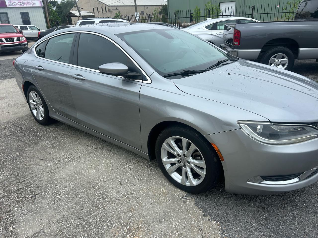 Chrysler 200 4dr Sdn Limited FWD 2015