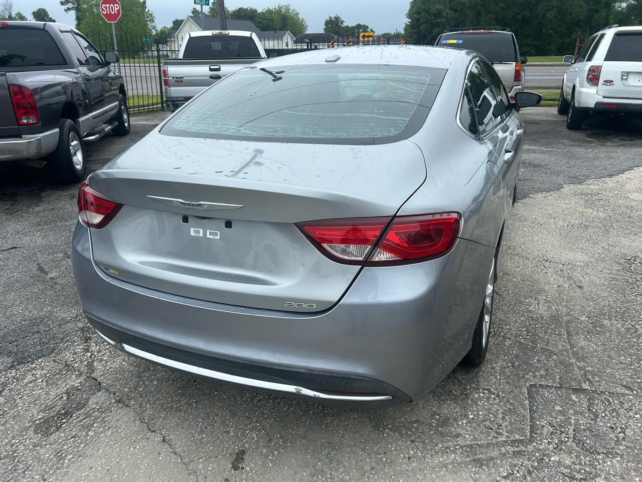 Chrysler 200 4dr Sdn Limited FWD 2015
