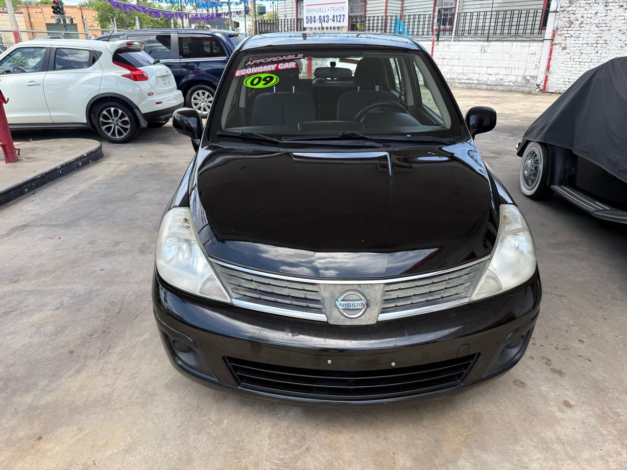 Nissan Versa 5dr HB I4 Auto 1.8 S 2009