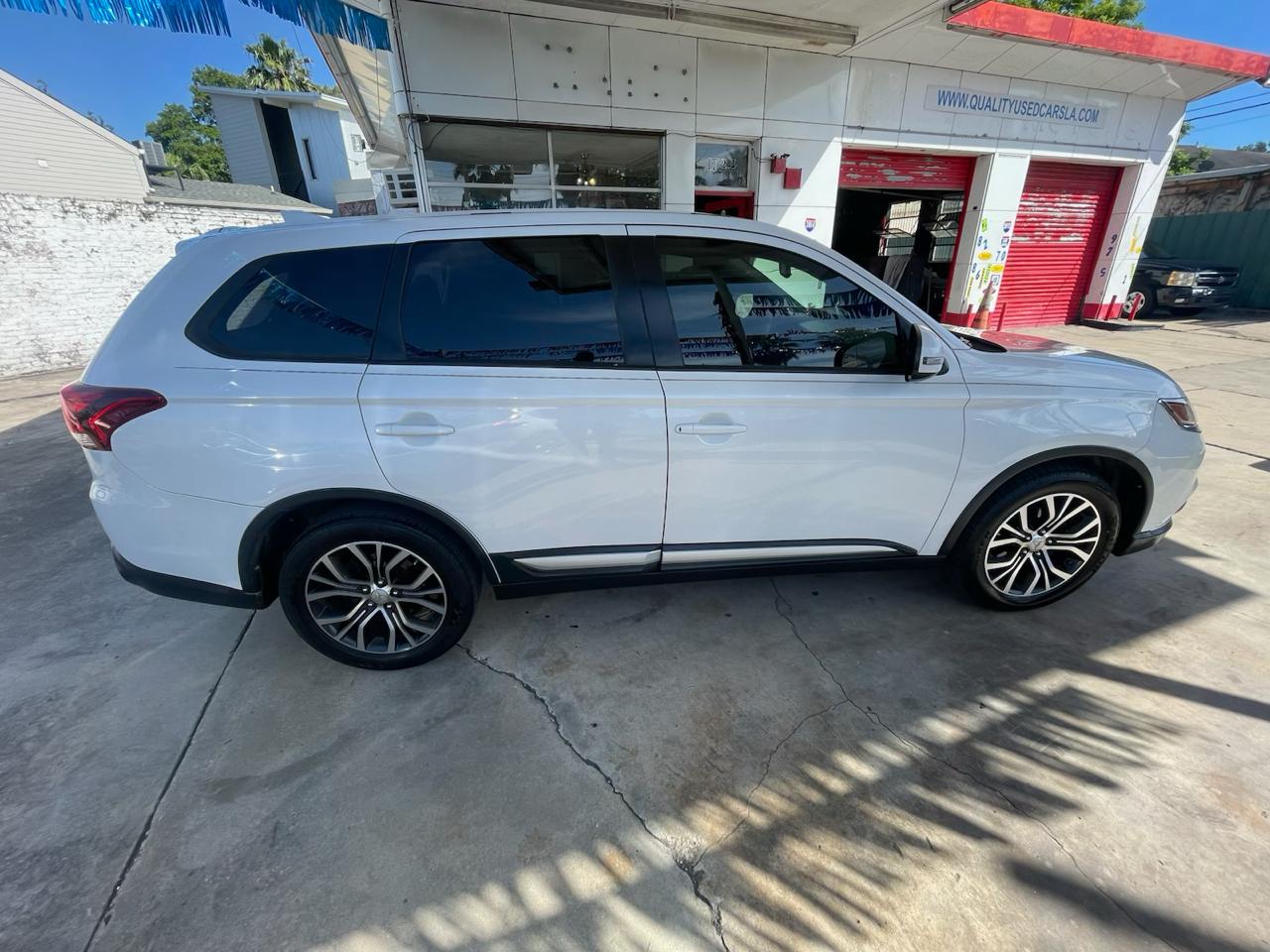 2017 Mitsubishi Outlander SEL FWD