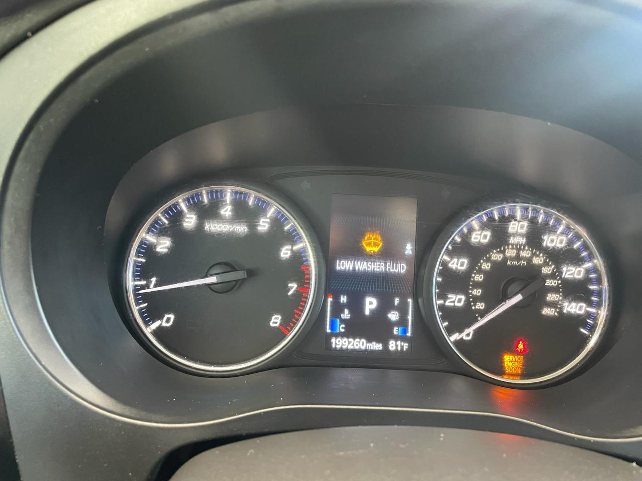 Mitsubishi Outlander SEL FWD 2017