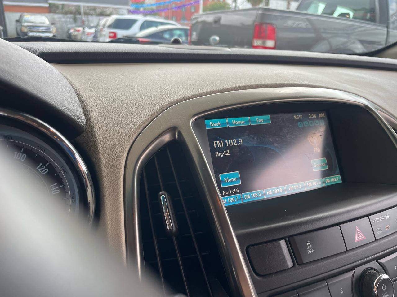 Buick Verano 4dr Sdn w/1SD 2015