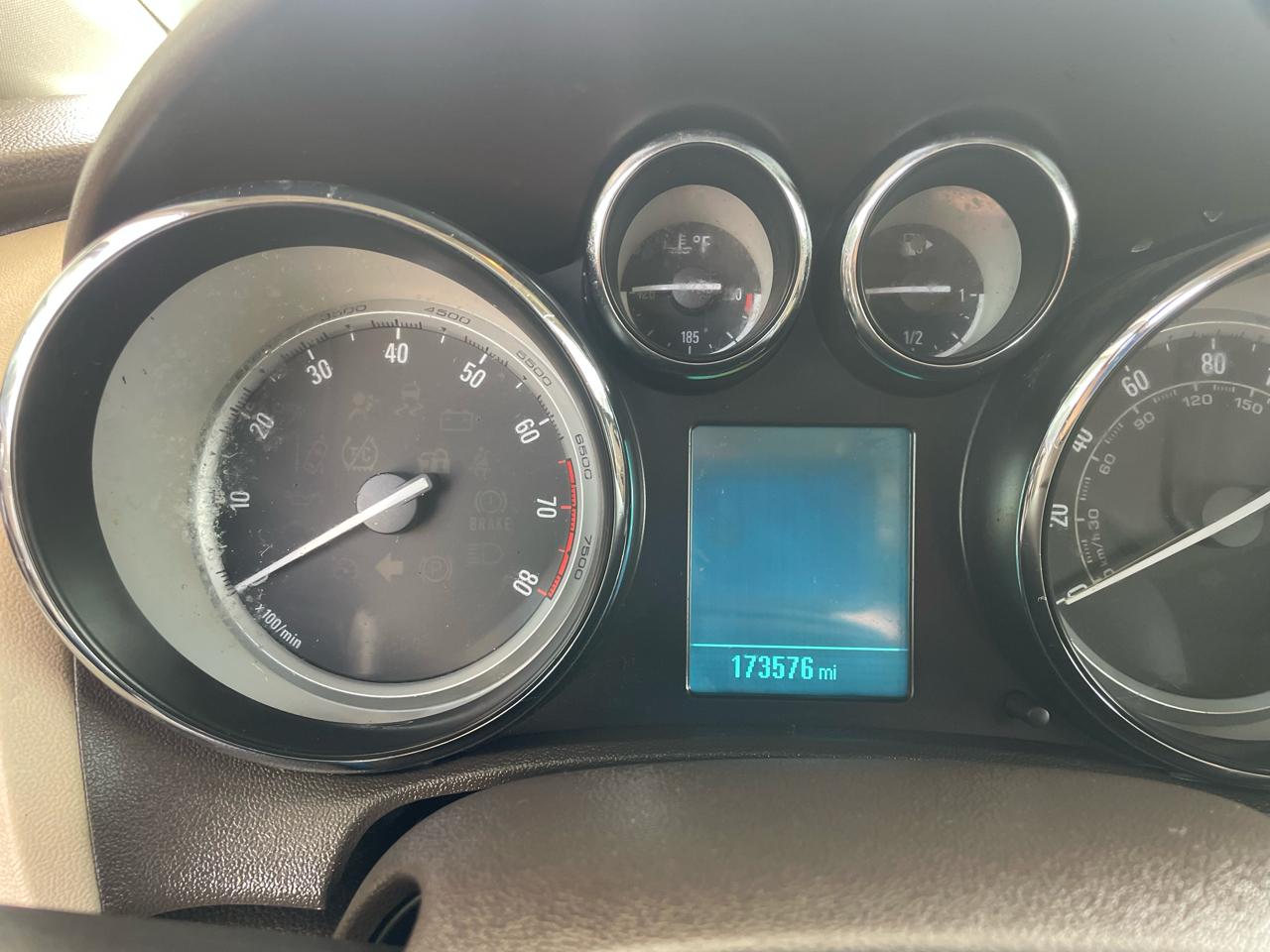Buick Verano 4dr Sdn w/1SD 2015
