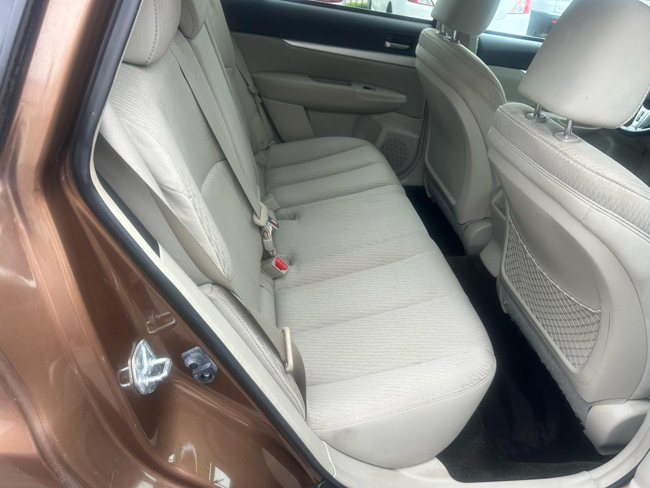 Subaru Outback 4dr Wgn H4 Auto 2.5i Prem 2011