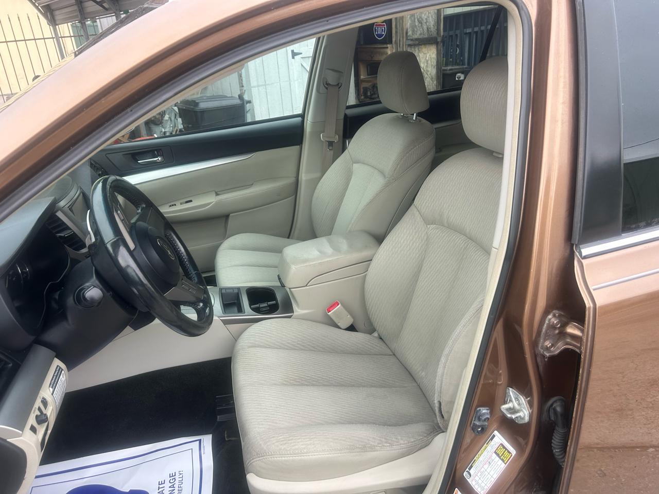 Subaru Outback 4dr Wgn H4 Auto 2.5i Prem 2011