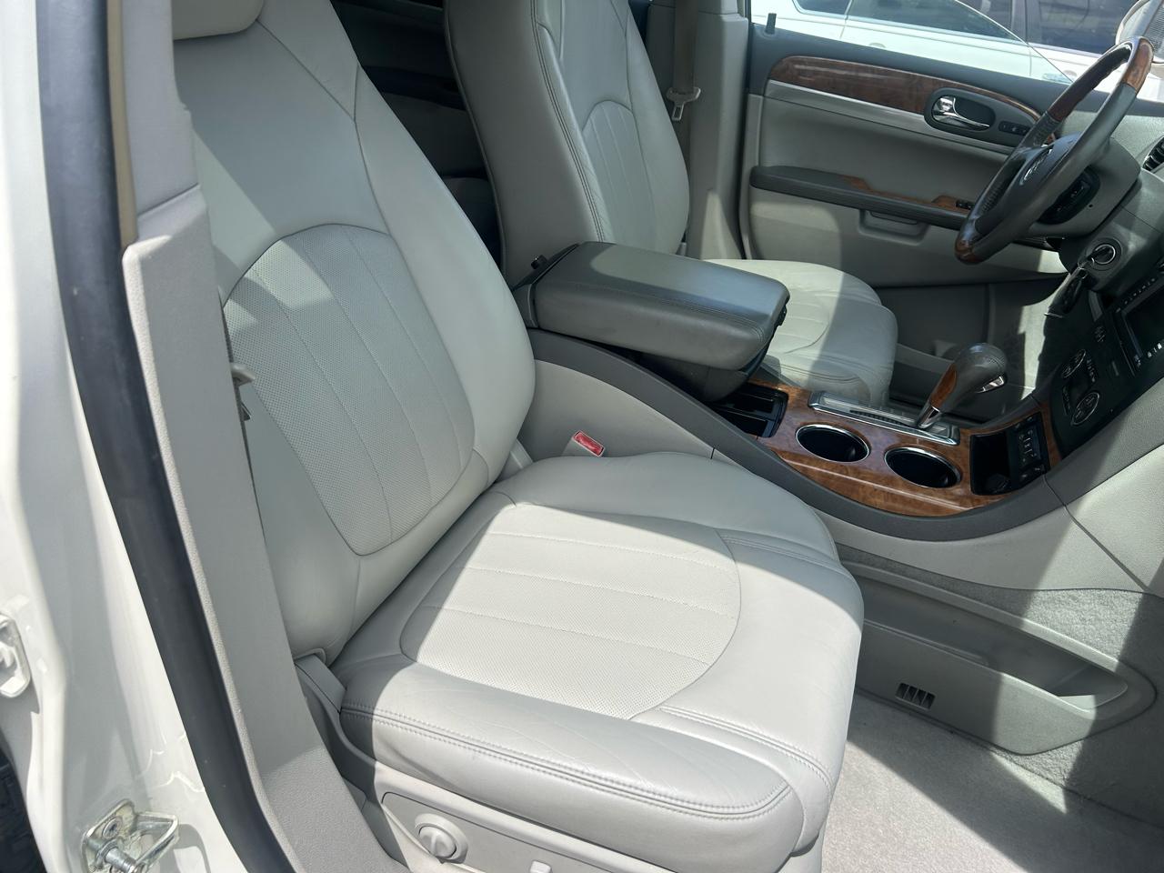 Buick Enclave FWD 4dr CXL w/1XL 2010
