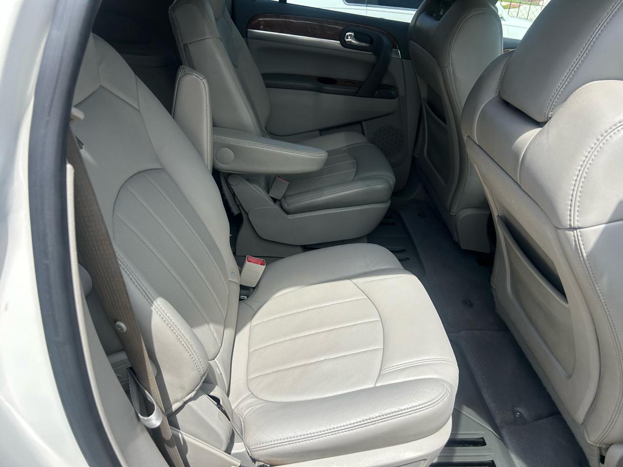 Buick Enclave FWD 4dr CXL w/1XL 2010