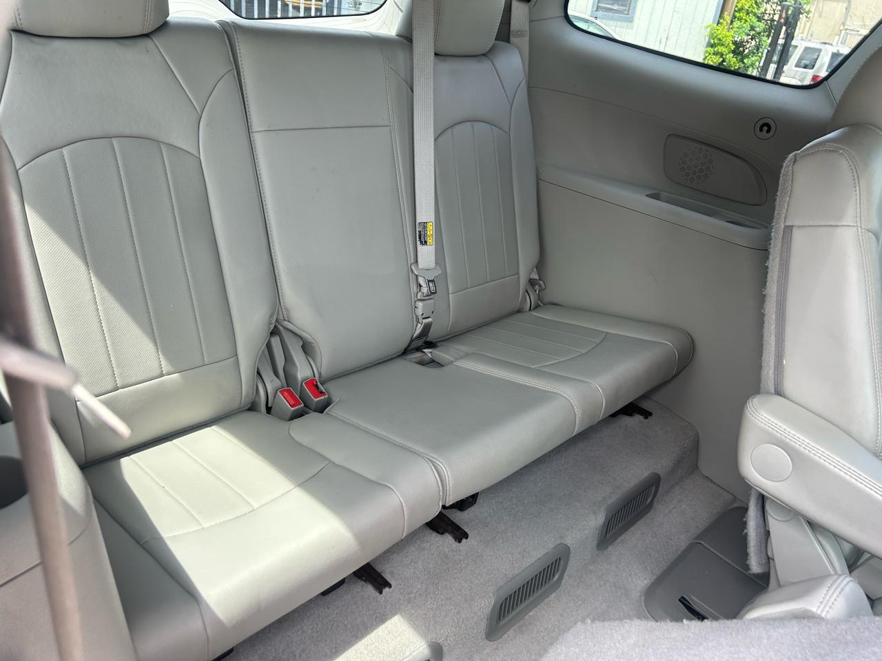 Buick Enclave FWD 4dr CXL w/1XL 2010