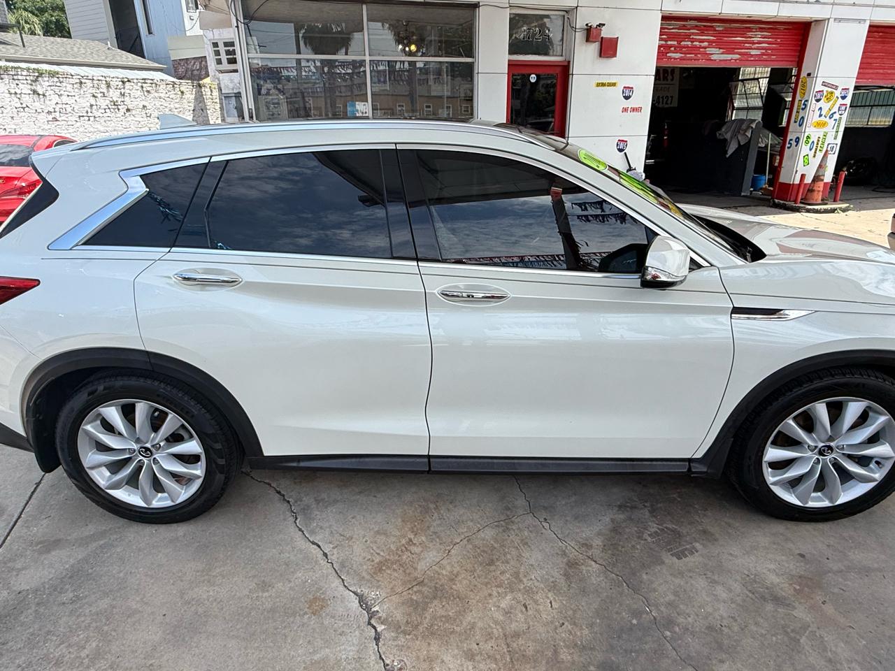Infiniti QX50 ESSENTIAL AWD 2019