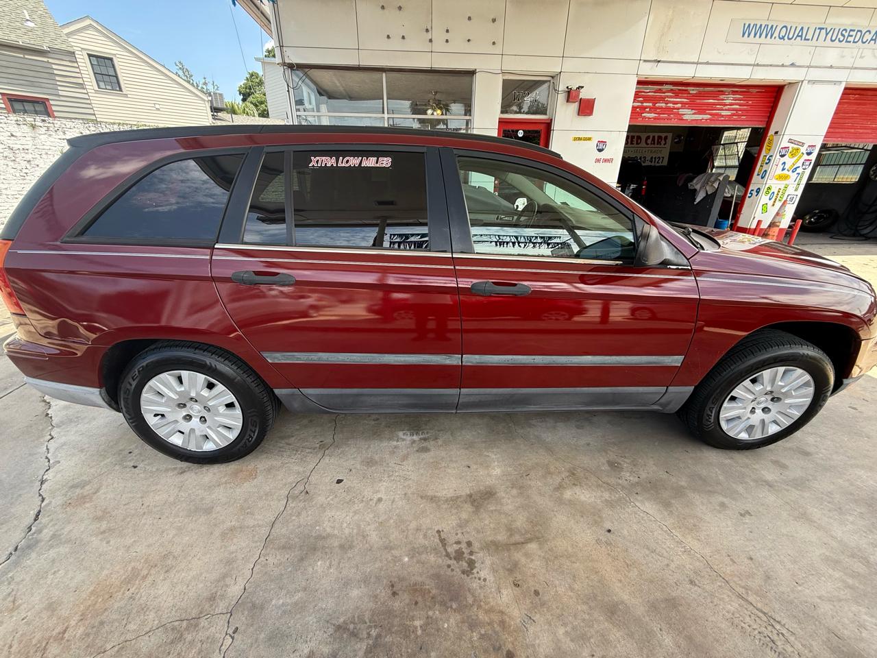 Chrysler Pacifica 4dr Wgn FWD 2006