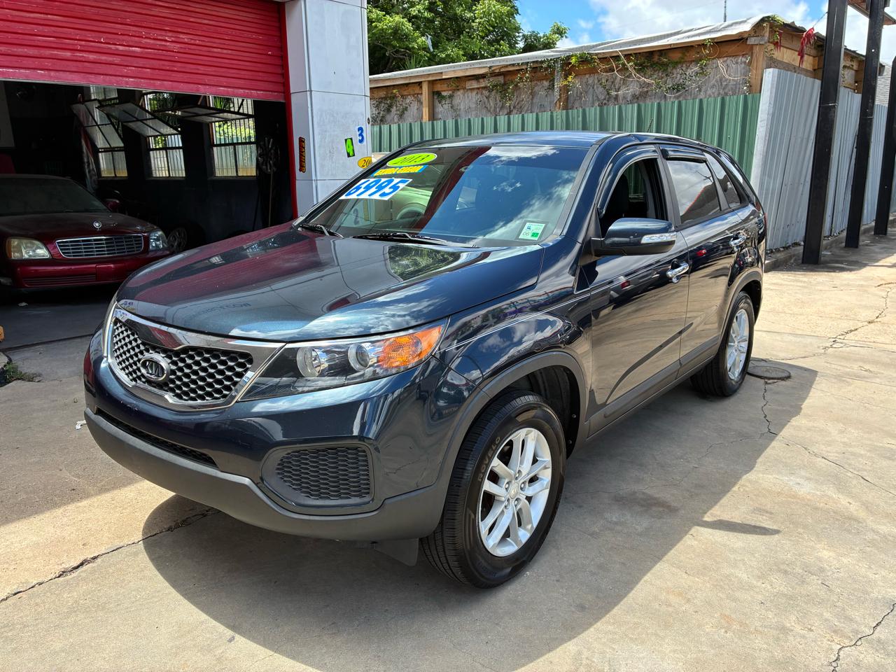 Kia Sorento 2WD 4dr I4 LX 2013