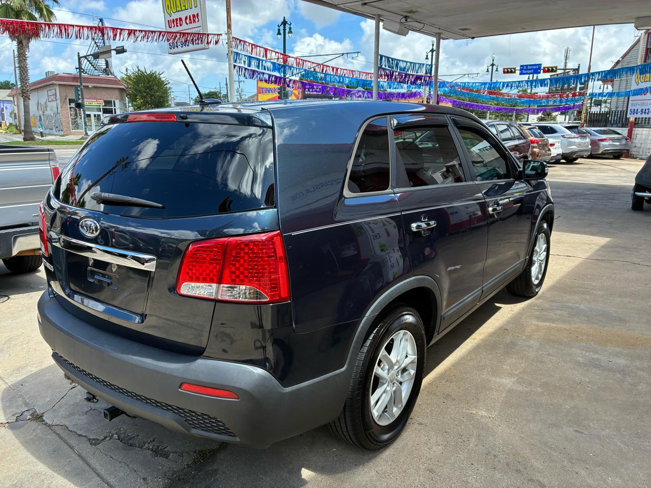 Kia Sorento 2WD 4dr I4 LX 2013