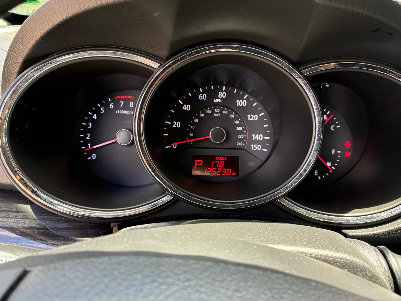 Kia Sorento 2WD 4dr I4 LX 2013