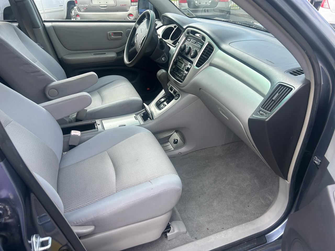 Toyota Highlander 2WD 4dr V6 (Natl) 2007