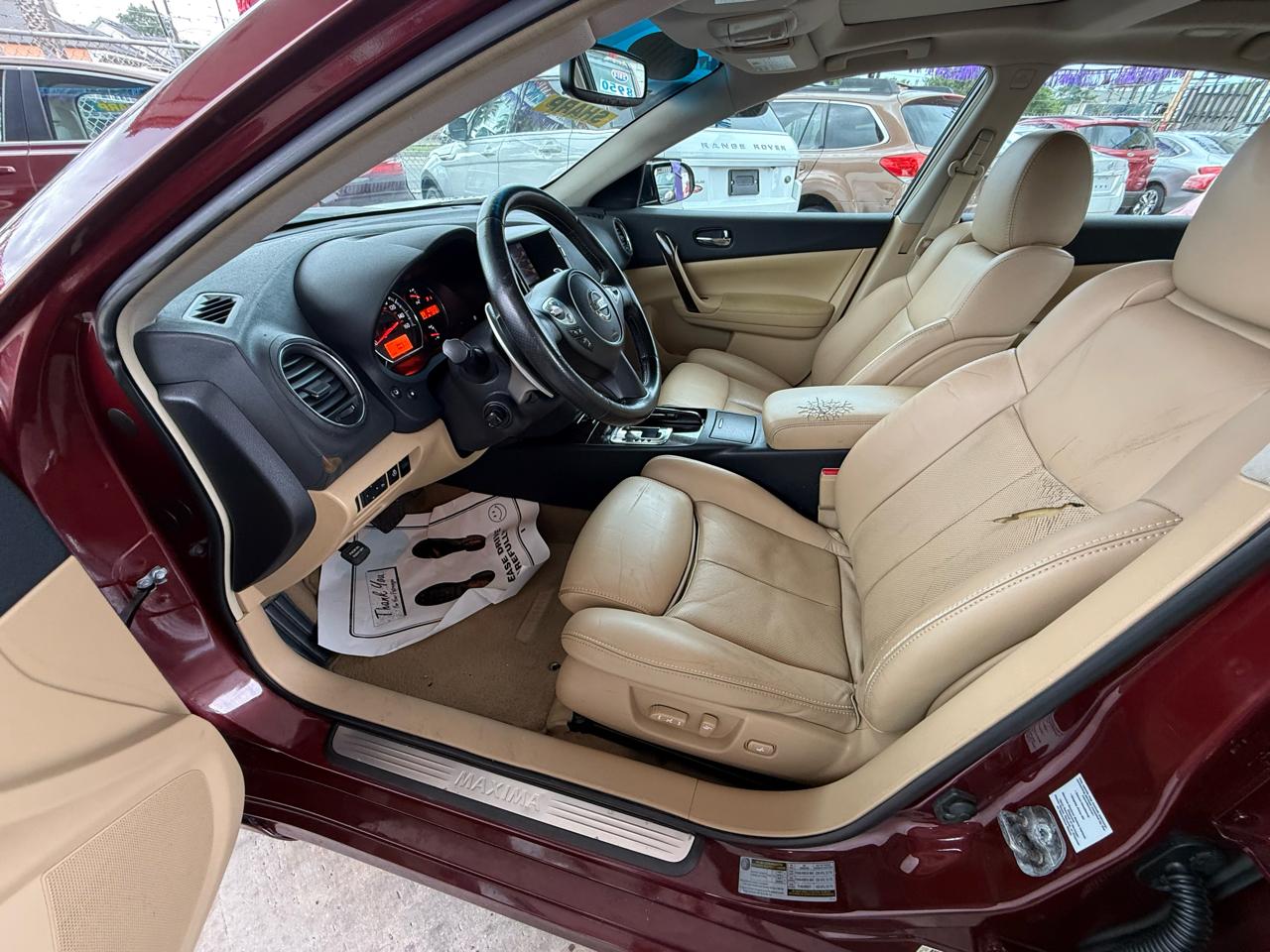 Nissan Maxima 4dr Sdn V6 CVT 3.5 SV w/Premium Pkg 2010