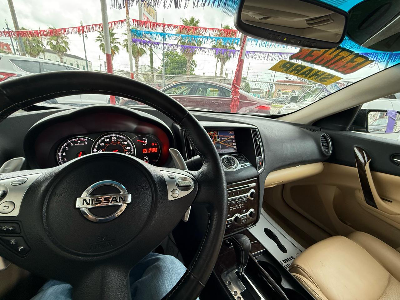 Nissan Maxima 4dr Sdn V6 CVT 3.5 SV w/Premium Pkg 2010