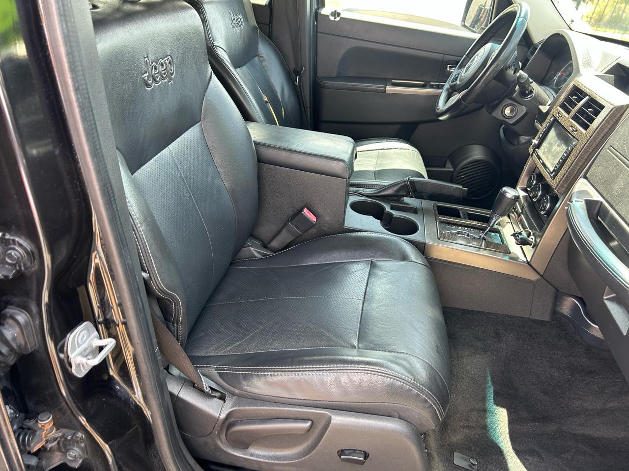 Jeep Liberty RWD 4dr Limited Jet 2012