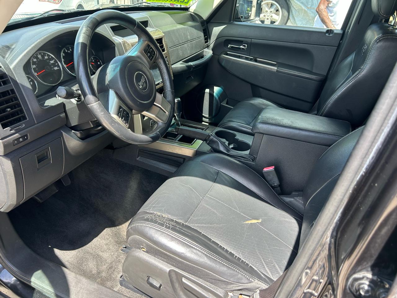 Jeep Liberty RWD 4dr Limited Jet 2012