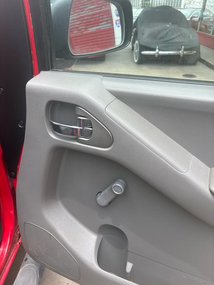 Nissan Frontier 2WD Crew Cab LWB Auto SE *Late Avai 2007