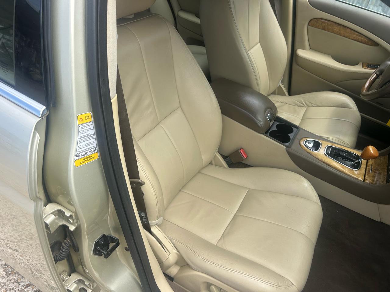 Jaguar S-Type 4dr Sdn 4.2 2006