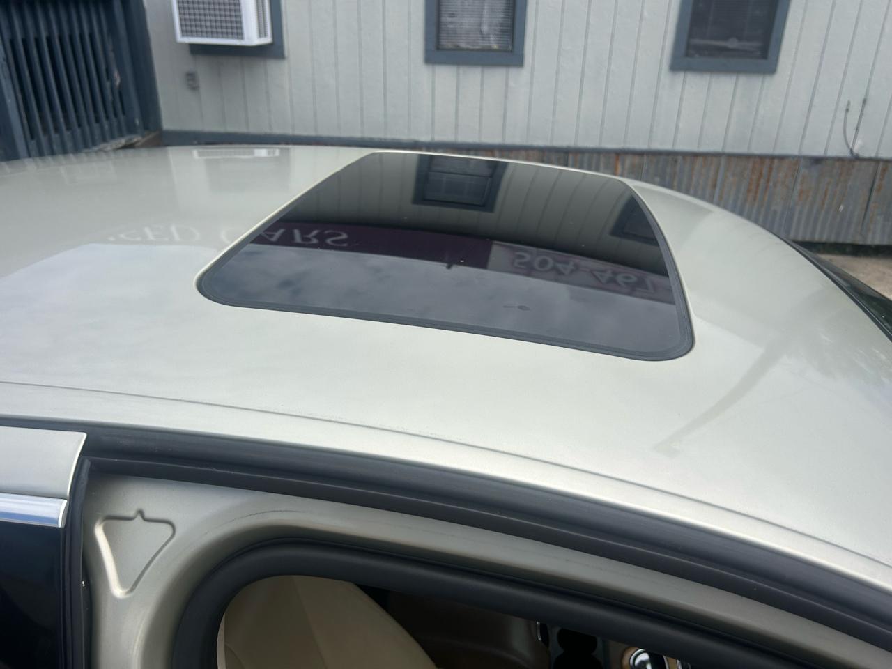 Jaguar S-Type 4dr Sdn 4.2 2006