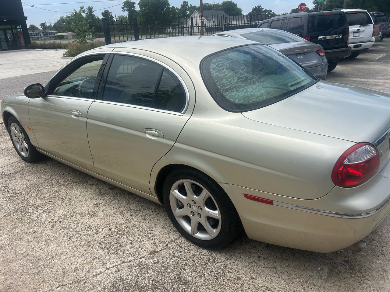 Jaguar S-Type 4dr Sdn 4.2 2006